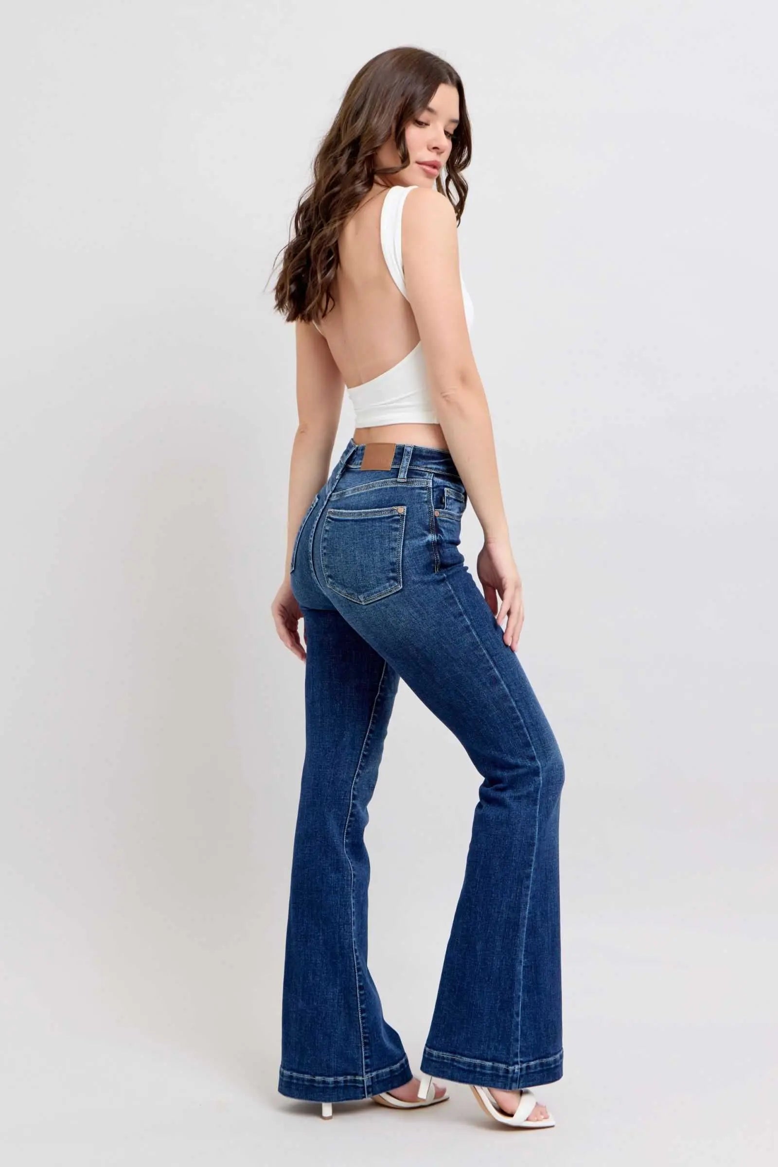 Judy Blue full size high rise flare jeans with pockets, plus size, stylish and trendy.