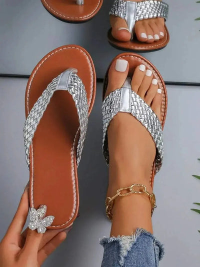 Braided toe post flats sandals, silver, rubber and PU material.