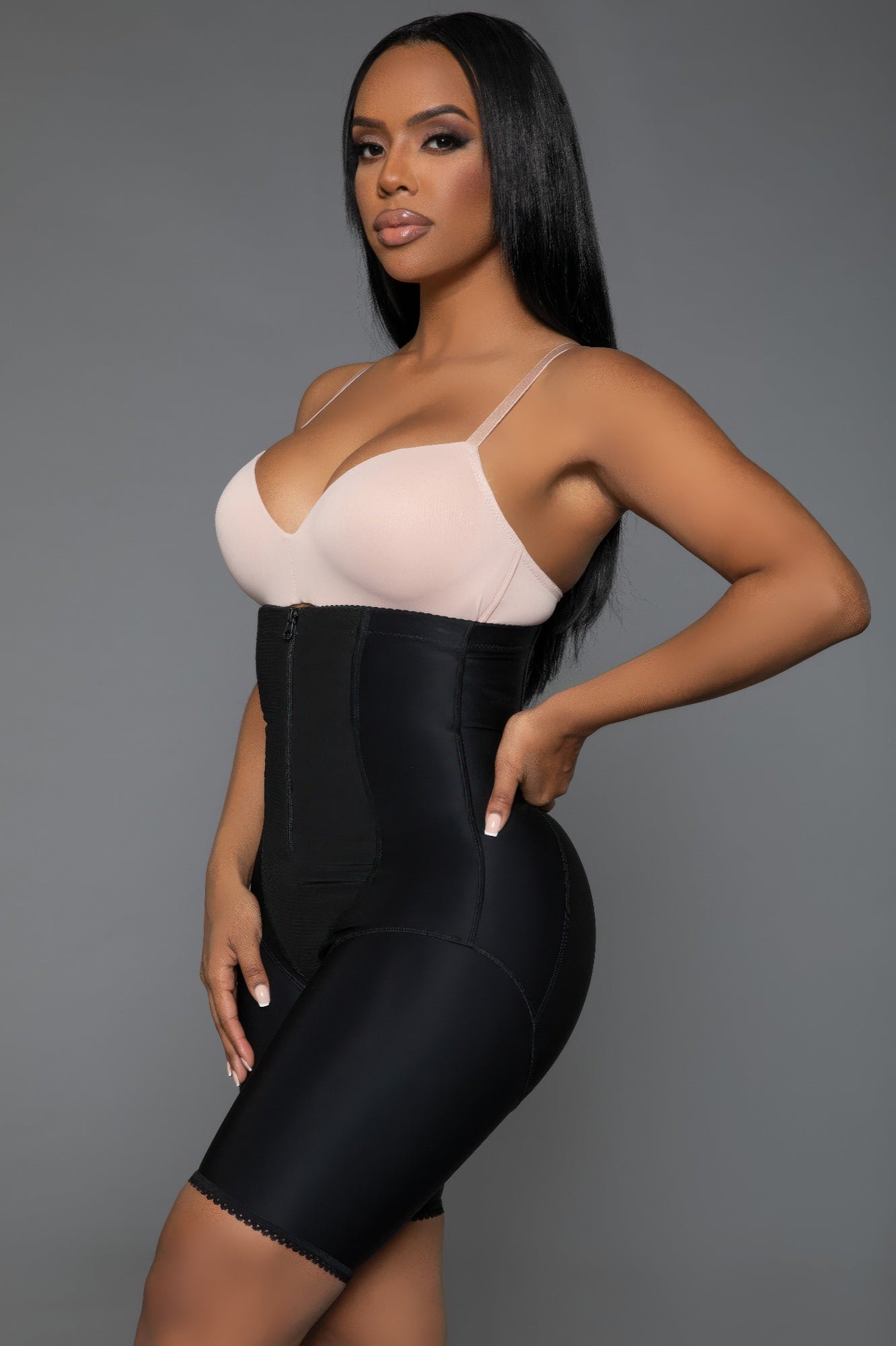 Front view of the best shapewear bodysuit Feeling My Curves emphasizing tummy control and sleek design