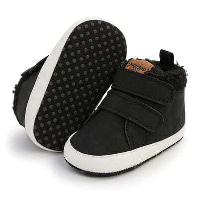 Fuzzy Velcro Sneakers for Kid