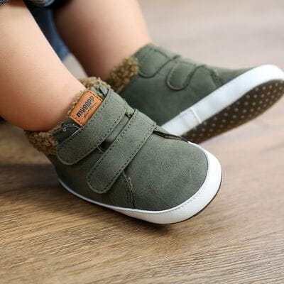 Fuzzy Velcro Sneakers for Kid