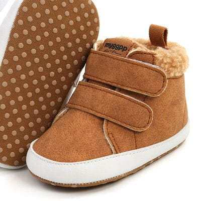 Fuzzy Velcro Sneakers for Kid